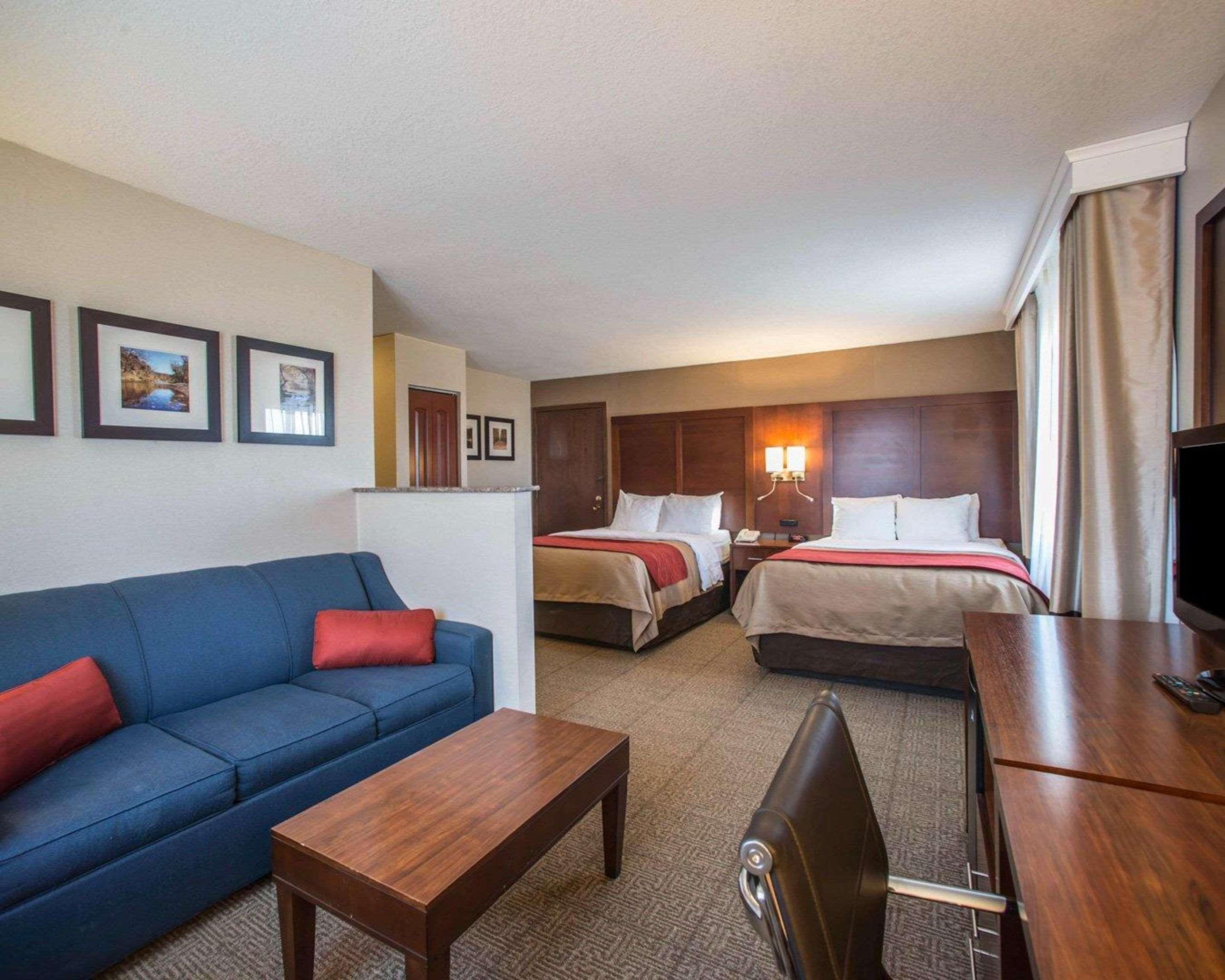 Quality Inn & Suites Boonville - Columbia מראה חיצוני תמונה