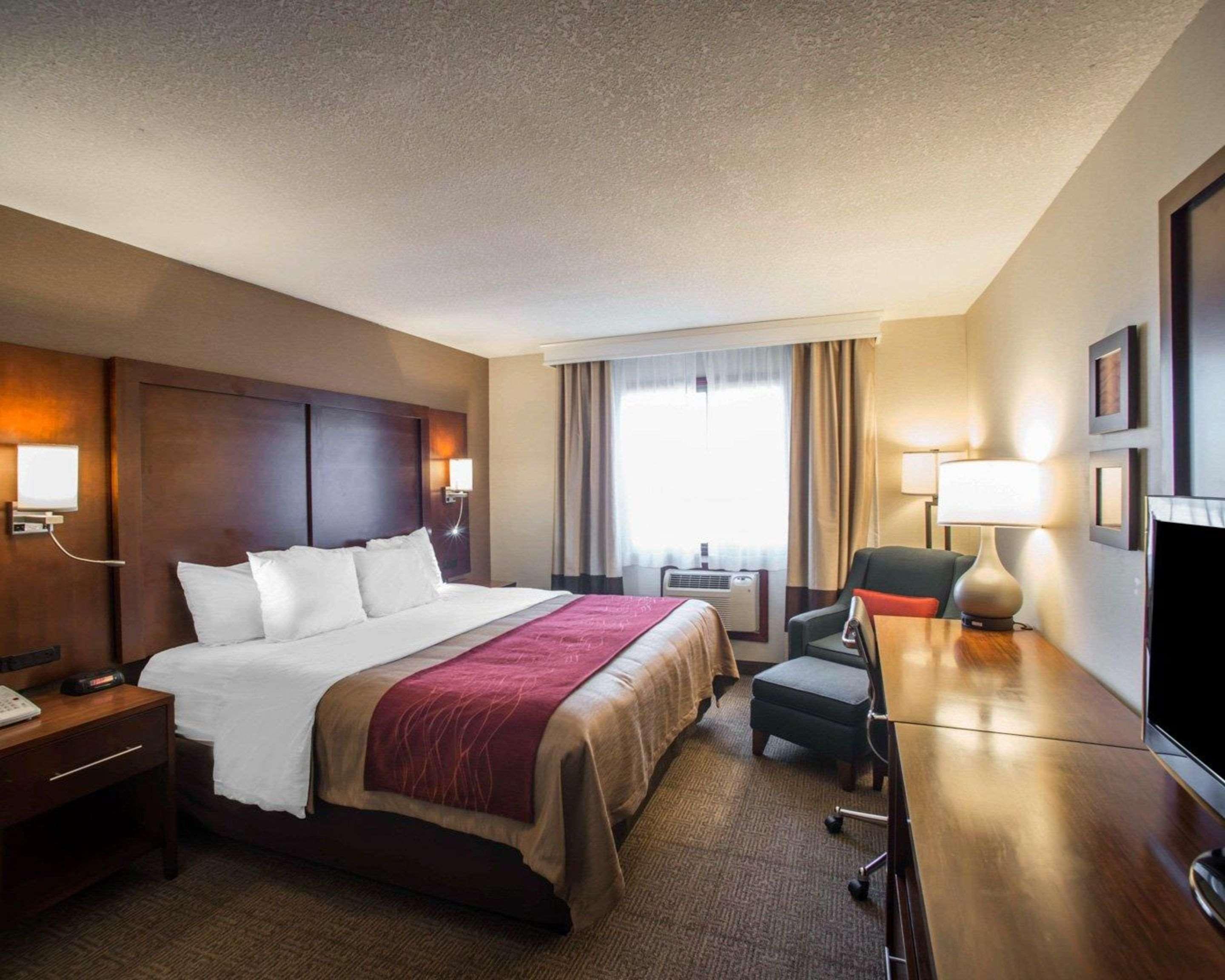 Quality Inn & Suites Boonville - Columbia מראה חיצוני תמונה