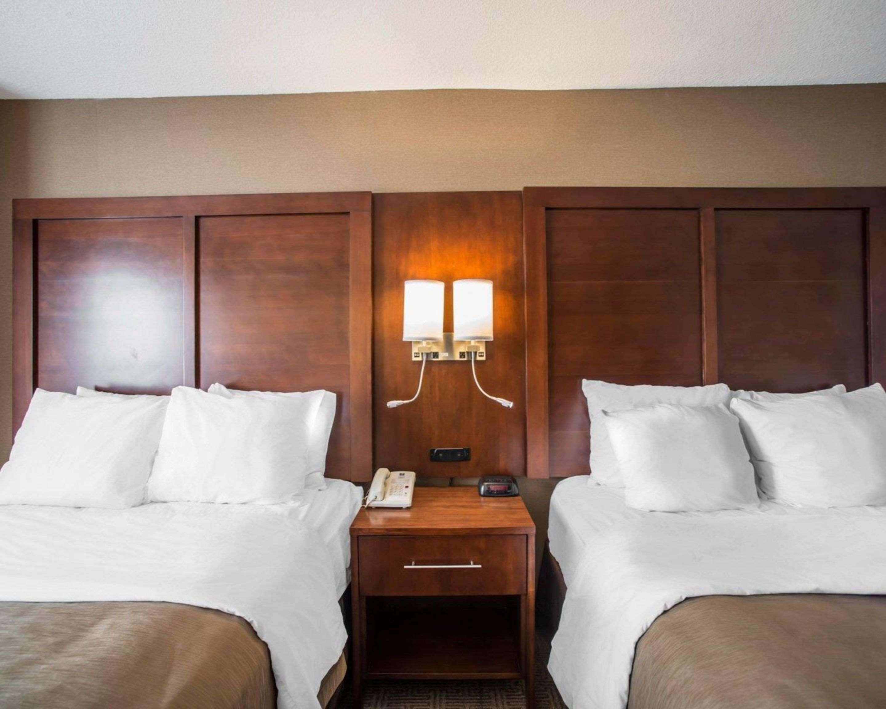 Quality Inn & Suites Boonville - Columbia מראה חיצוני תמונה