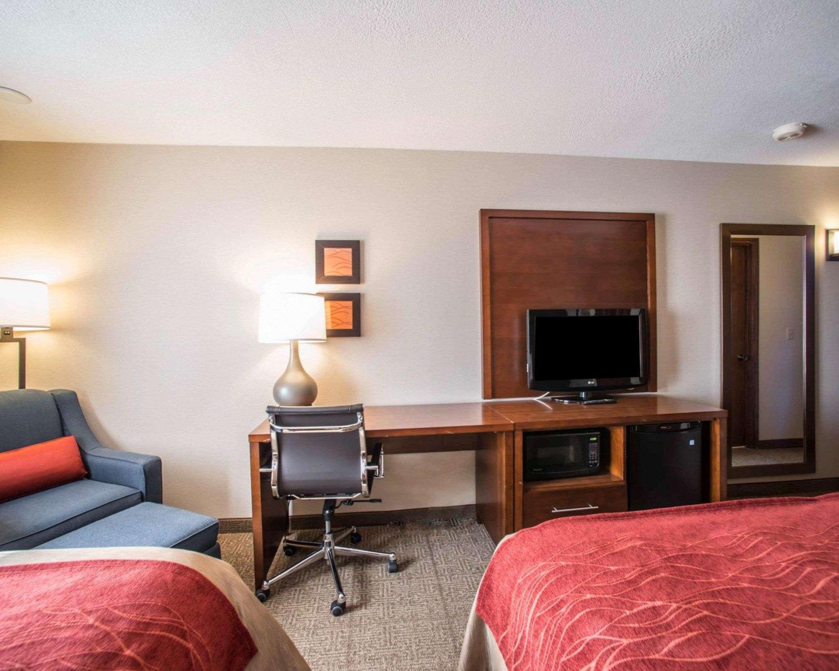 Quality Inn & Suites Boonville - Columbia מראה חיצוני תמונה