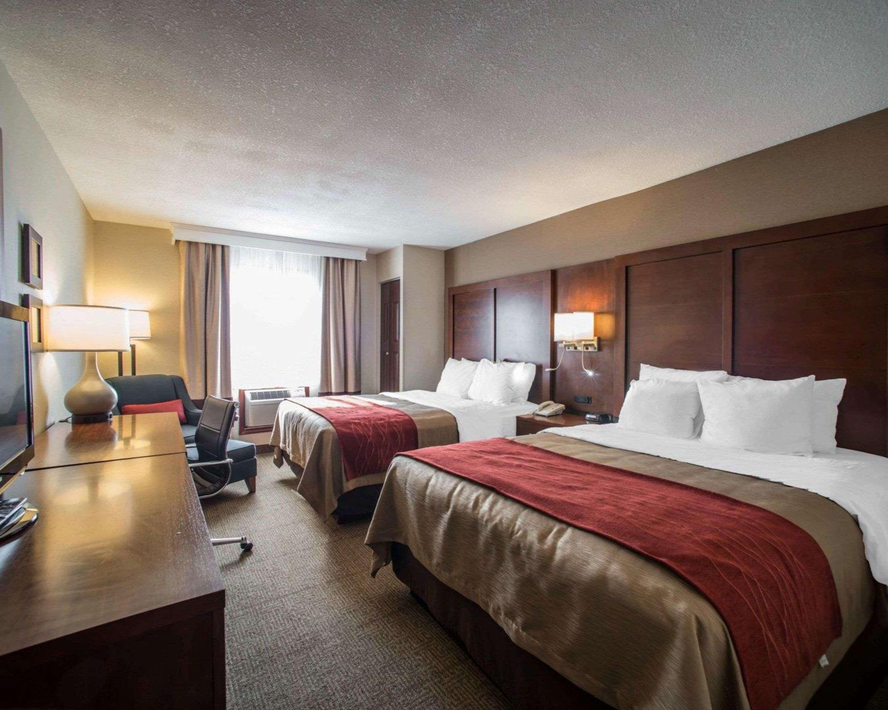 Quality Inn & Suites Boonville - Columbia מראה חיצוני תמונה