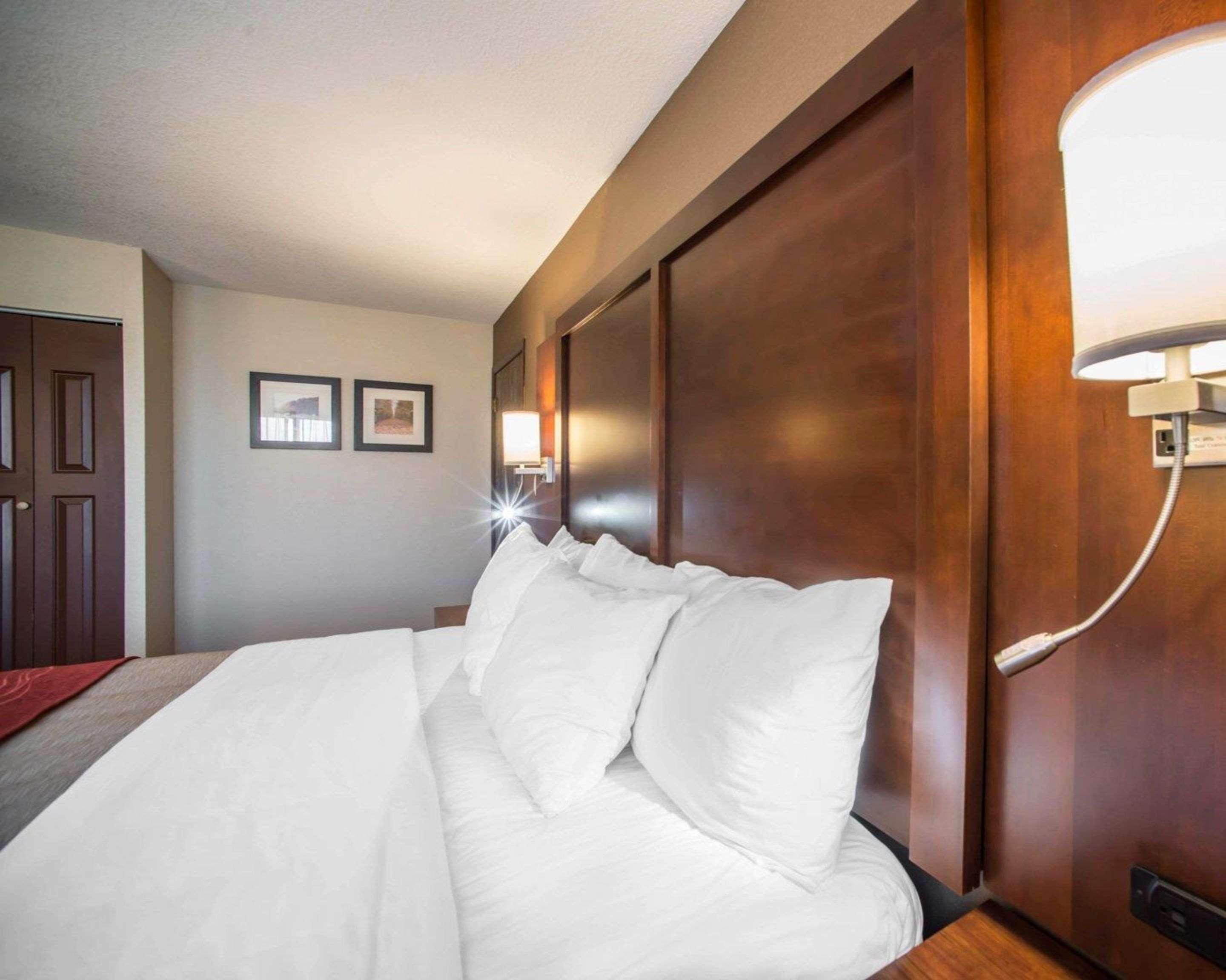Quality Inn & Suites Boonville - Columbia מראה חיצוני תמונה