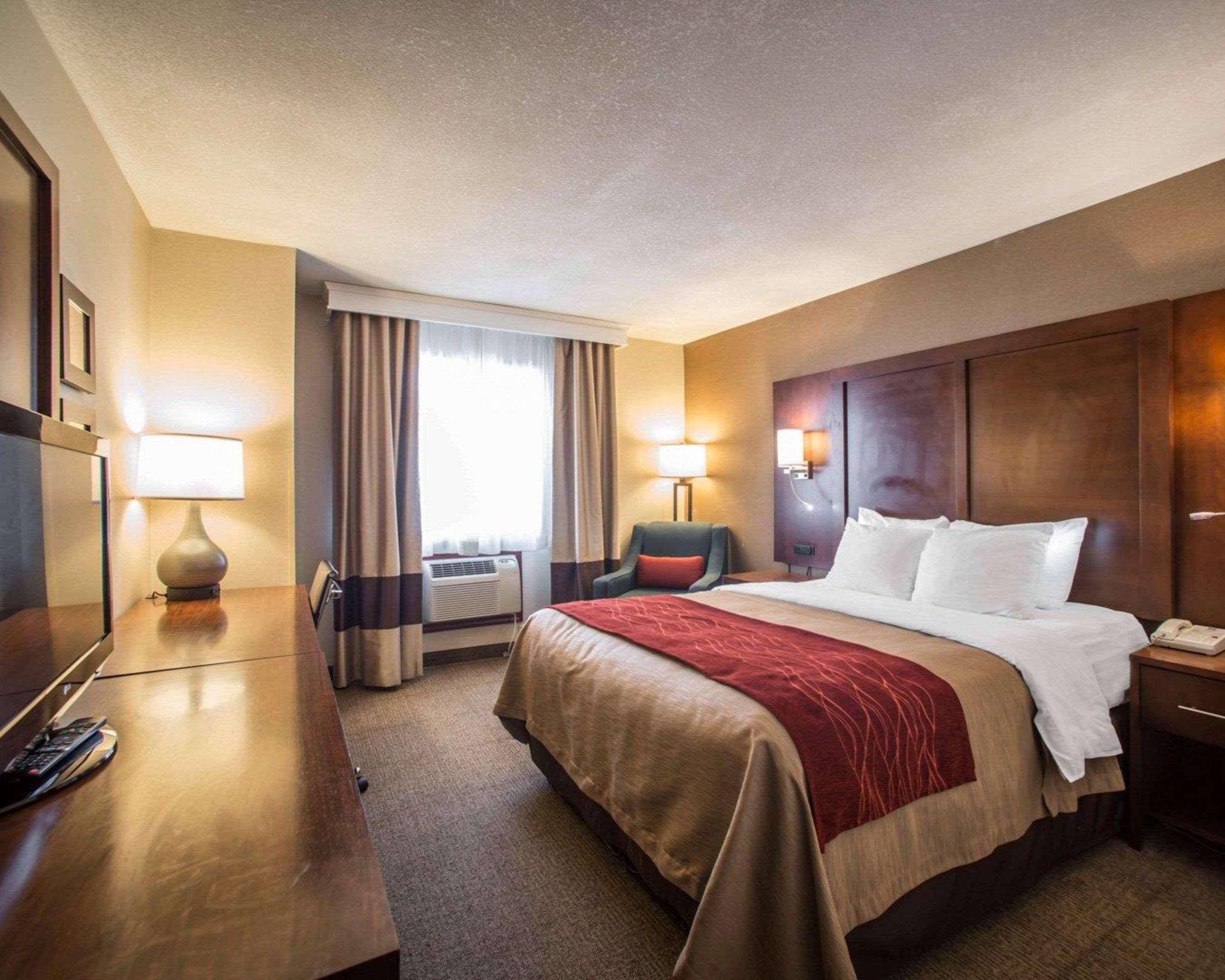 Quality Inn & Suites Boonville - Columbia מראה חיצוני תמונה