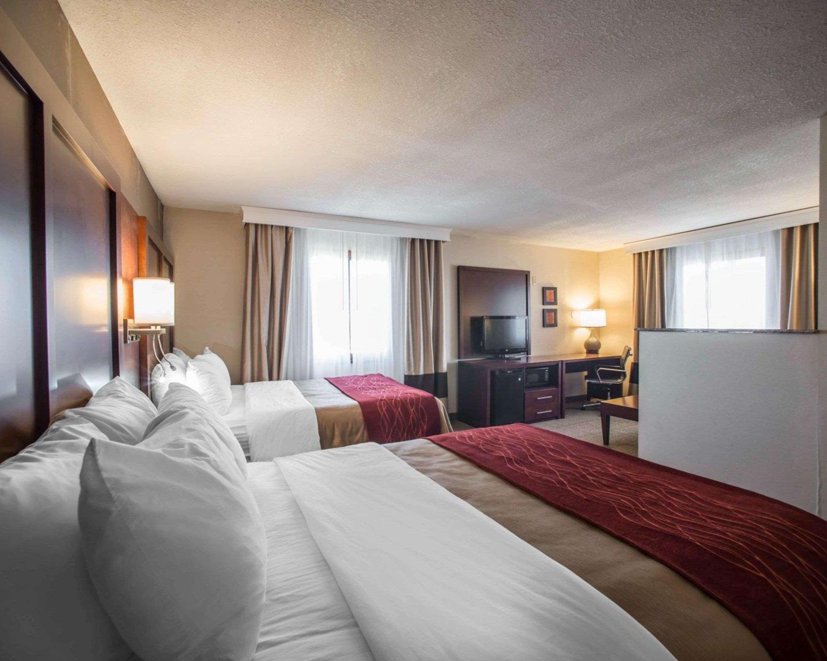 Quality Inn & Suites Boonville - Columbia מראה חיצוני תמונה