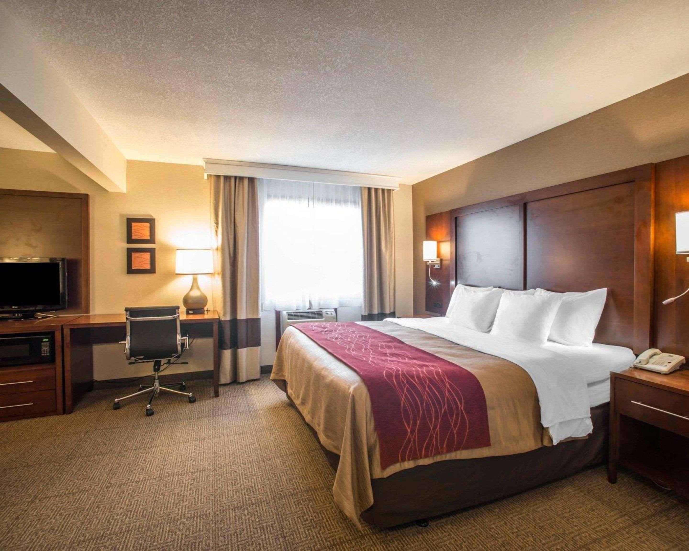 Quality Inn & Suites Boonville - Columbia מראה חיצוני תמונה
