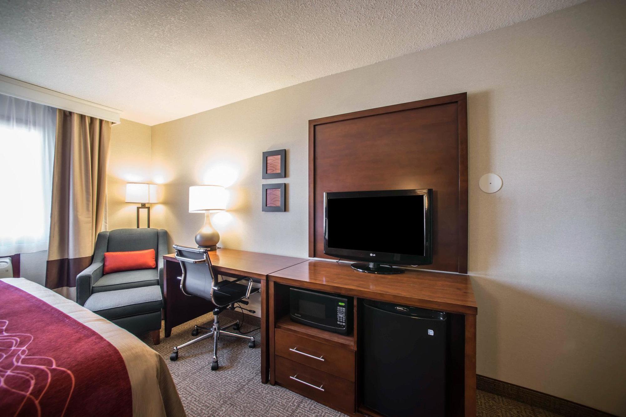 Quality Inn & Suites Boonville - Columbia מראה חיצוני תמונה