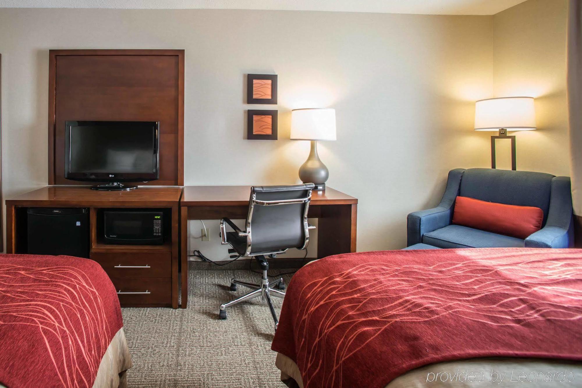 Quality Inn & Suites Boonville - Columbia מראה חיצוני תמונה
